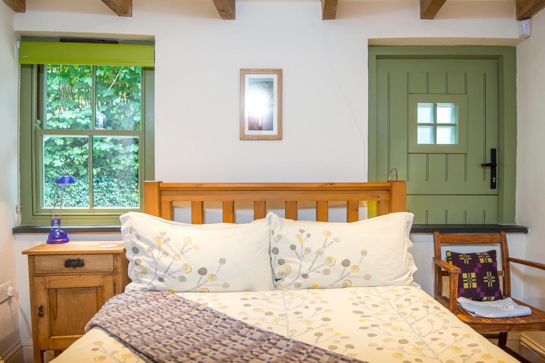 Sloop Inn Cottage ハバーフォードウェスト エクステリア 写真
